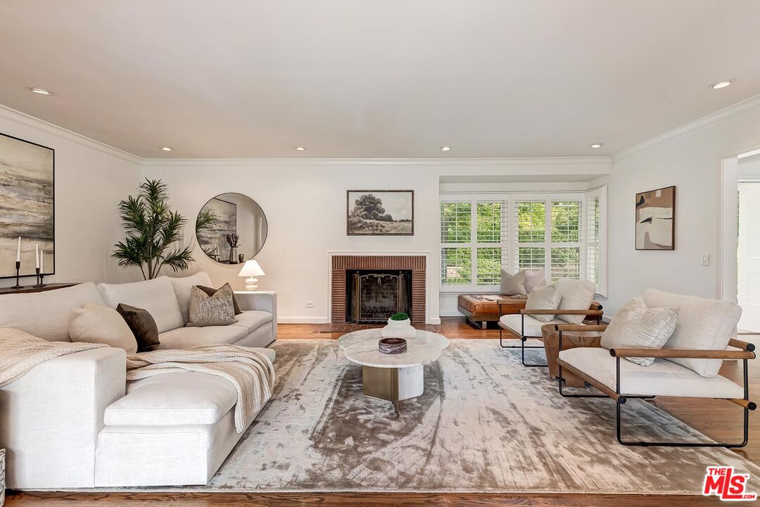 MLS #25594945 image #8