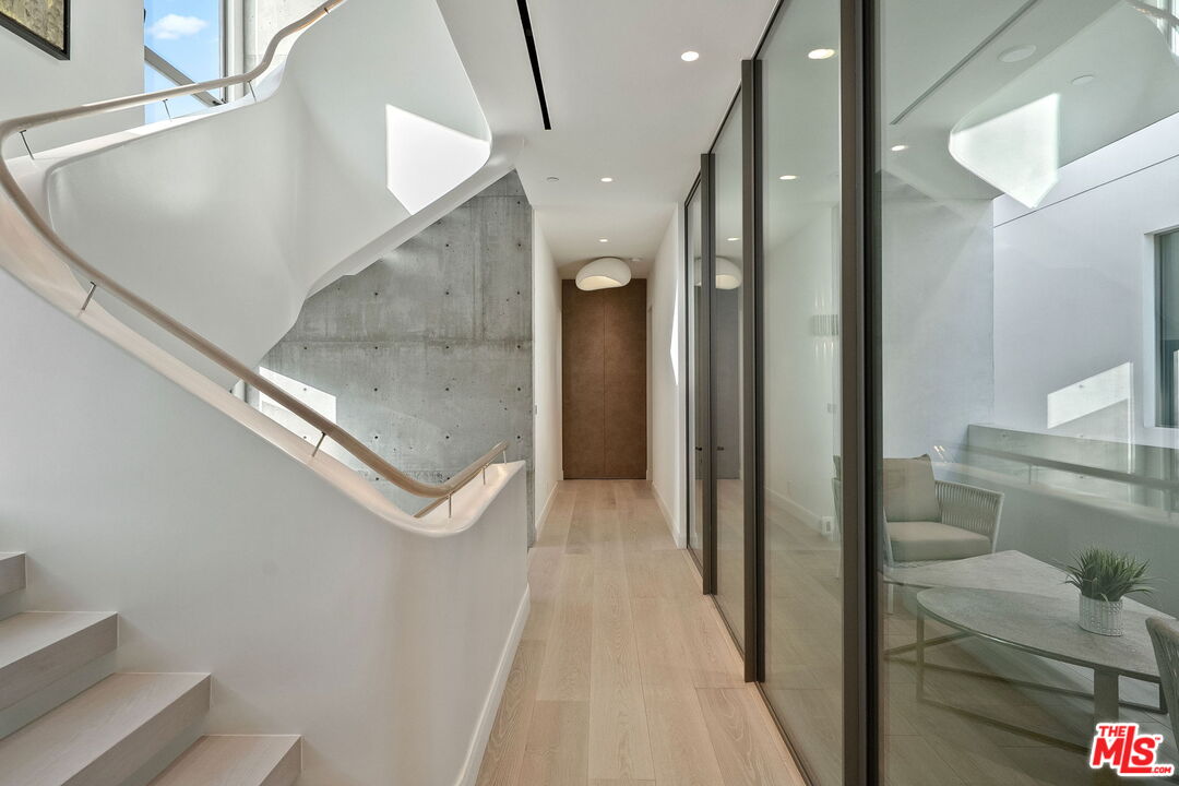 MLS #25595195 image #29