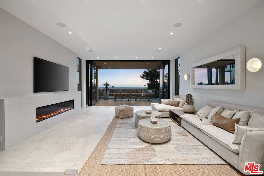 MLS #25595195 image #37