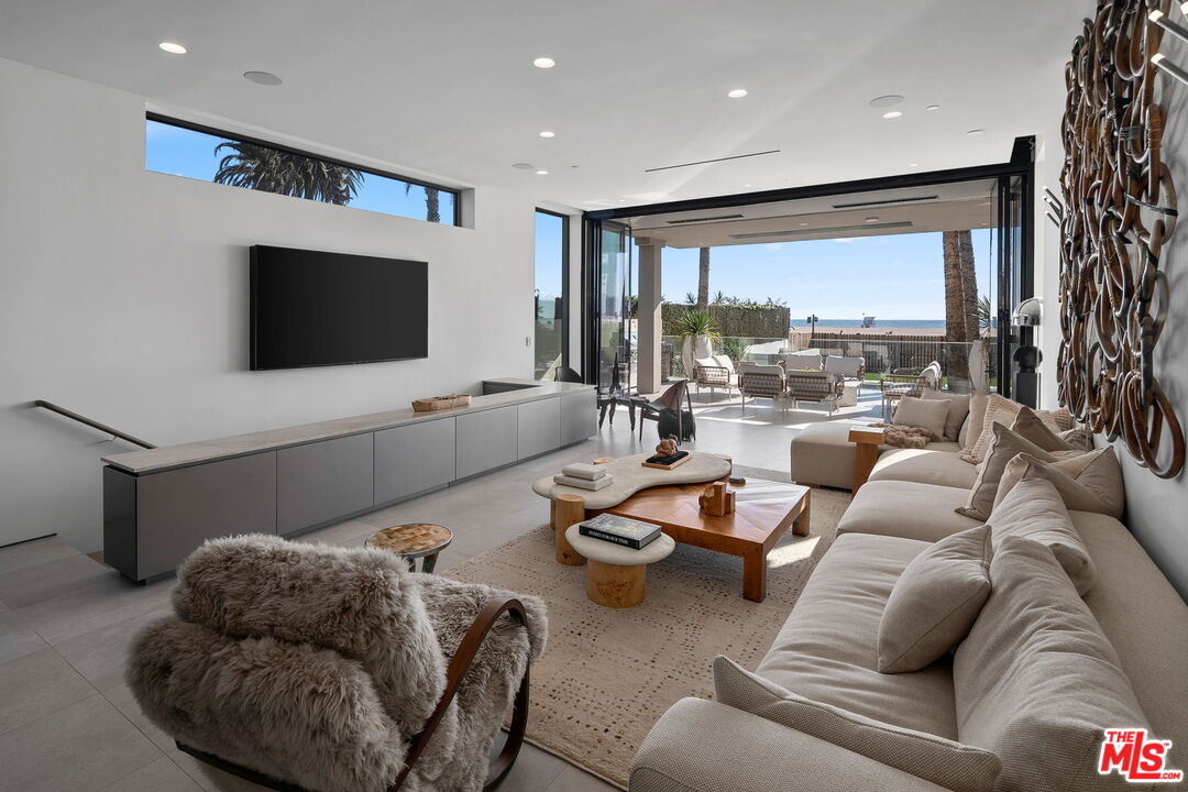 MLS #25595197 image #9