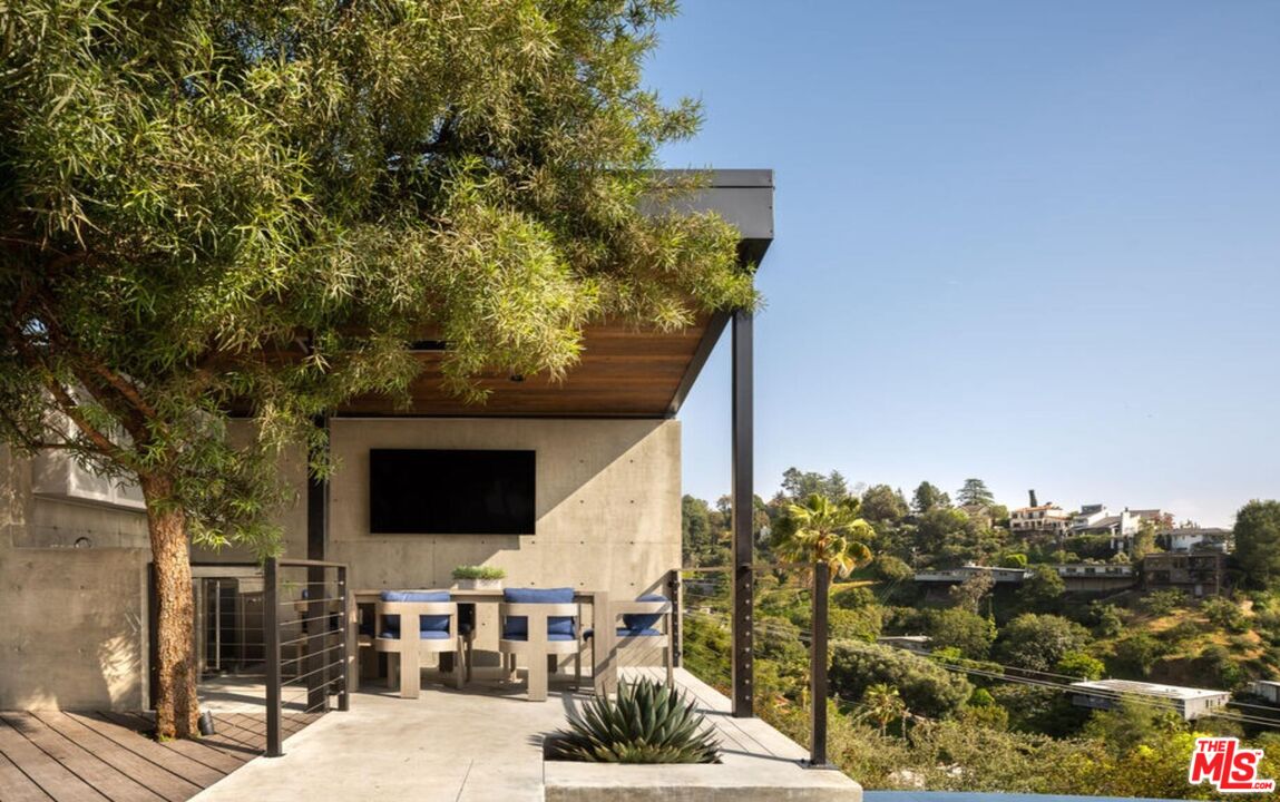 MLS #25595203 image #10