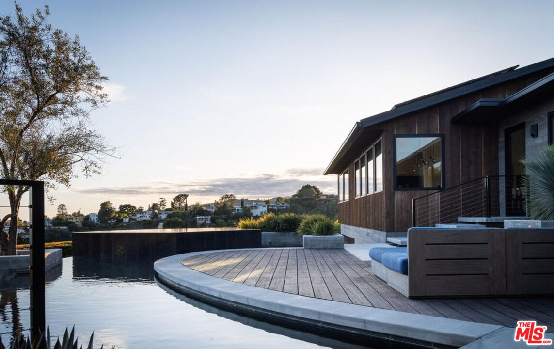 MLS #25595203 image #13