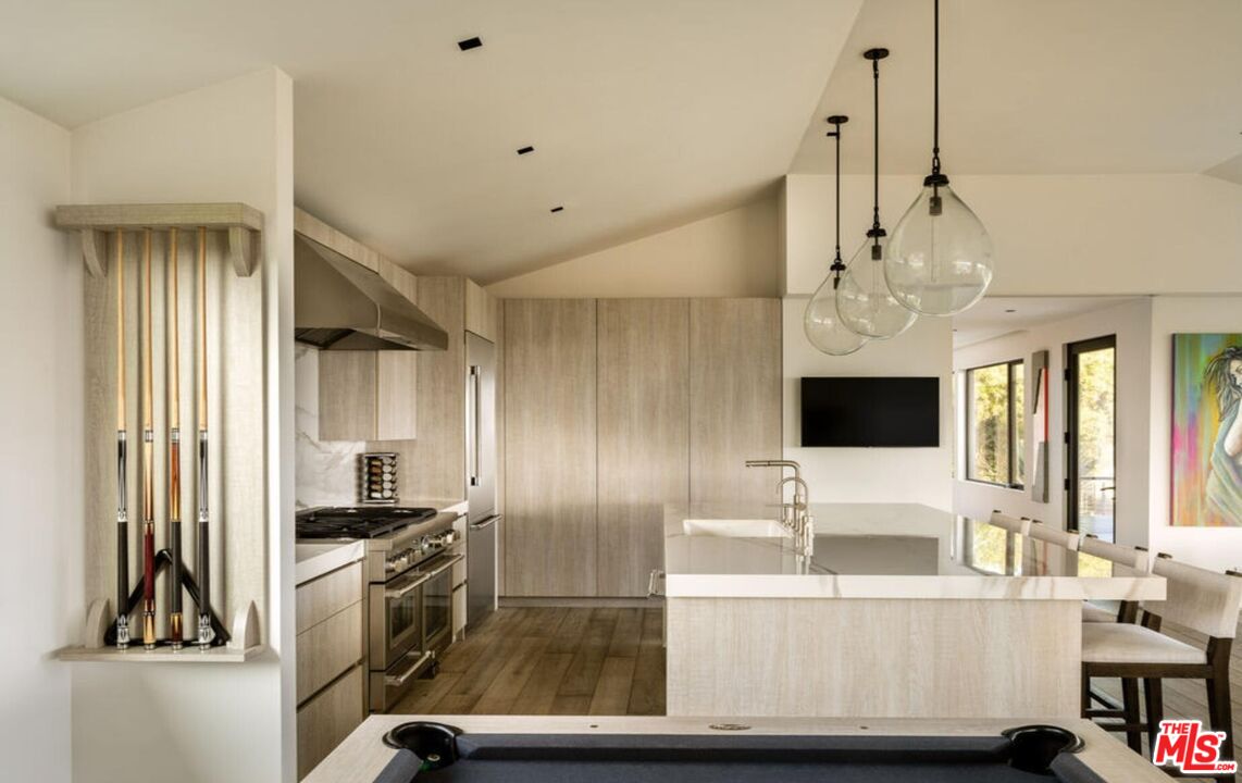 MLS #25595203 image #20