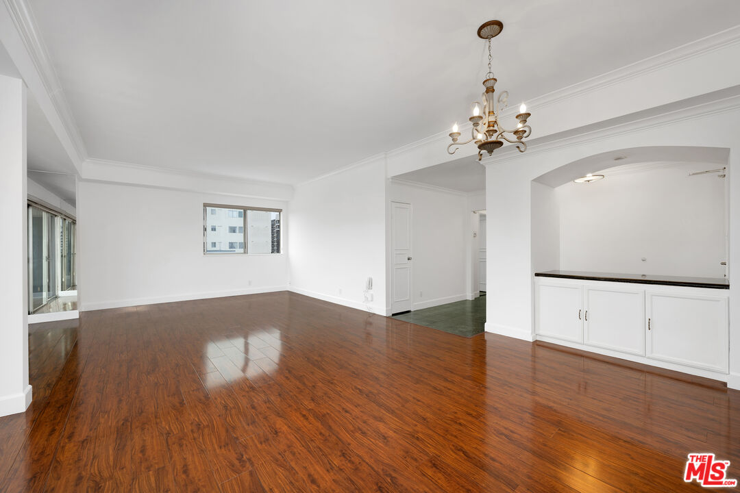 MLS #25595211 image #11