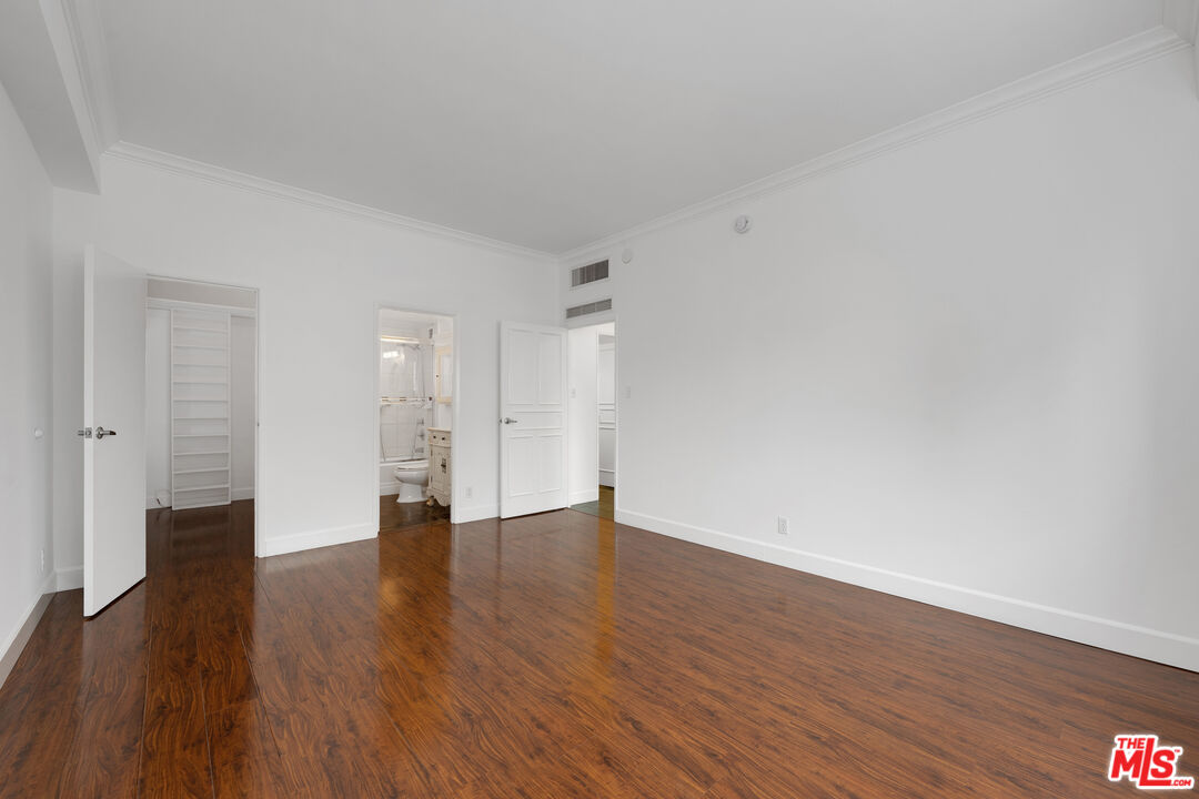 MLS #25595211 image #30