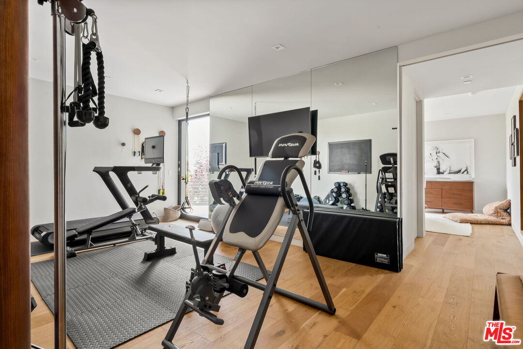 MLS #25595217 image #26