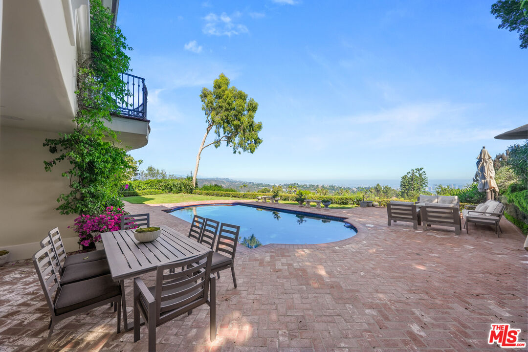 MLS #25595223 image #15