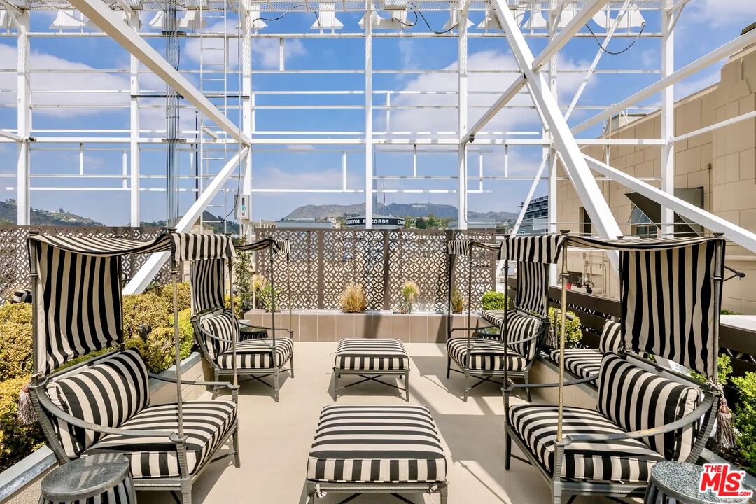 MLS #25595225 image #19