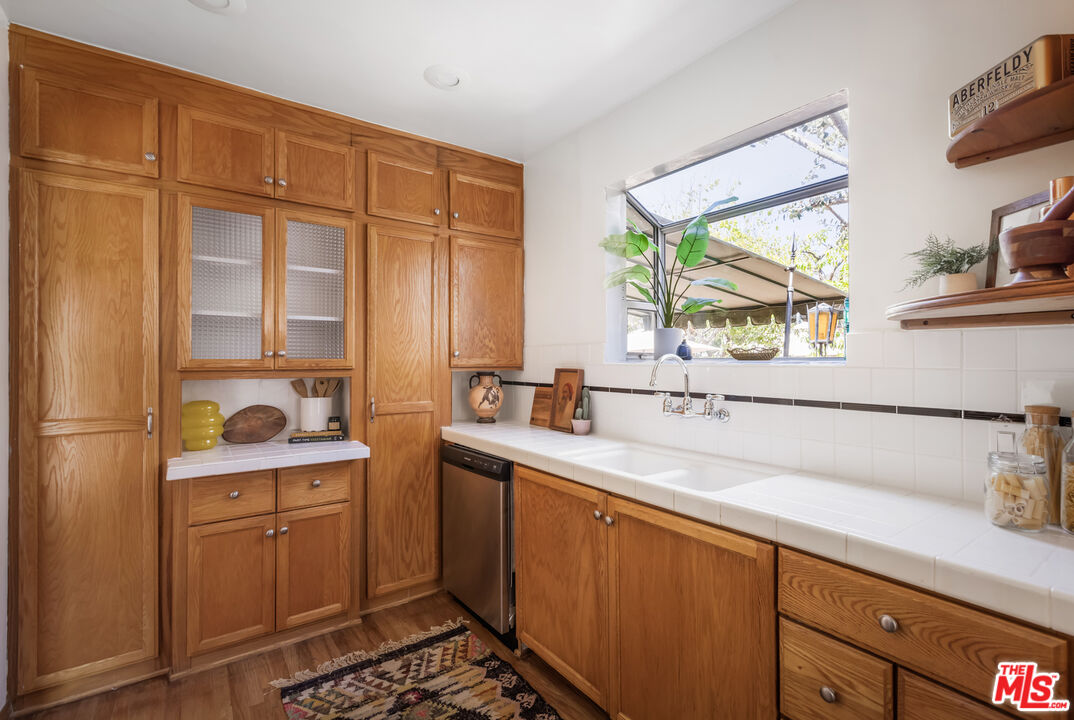 MLS #25595243 image #16