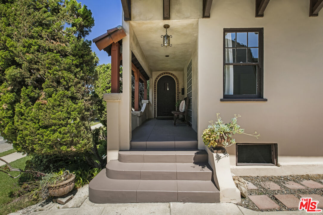 MLS #25595243 image #1