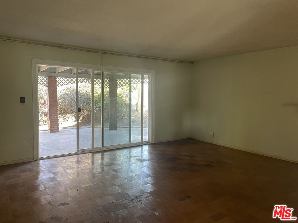 MLS #25595711 image #1