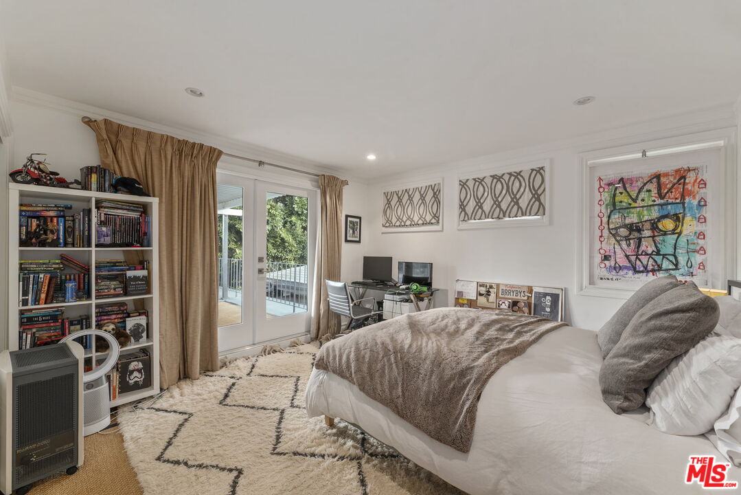 MLS #25595723 image #21