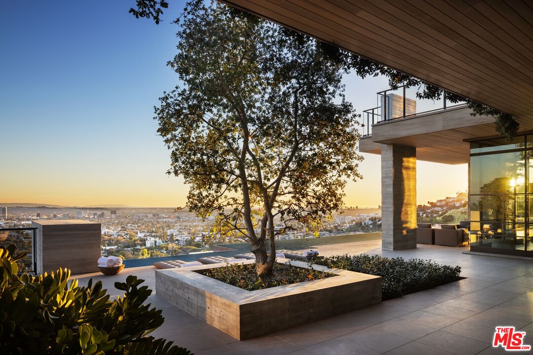 MLS #25595755 image #35