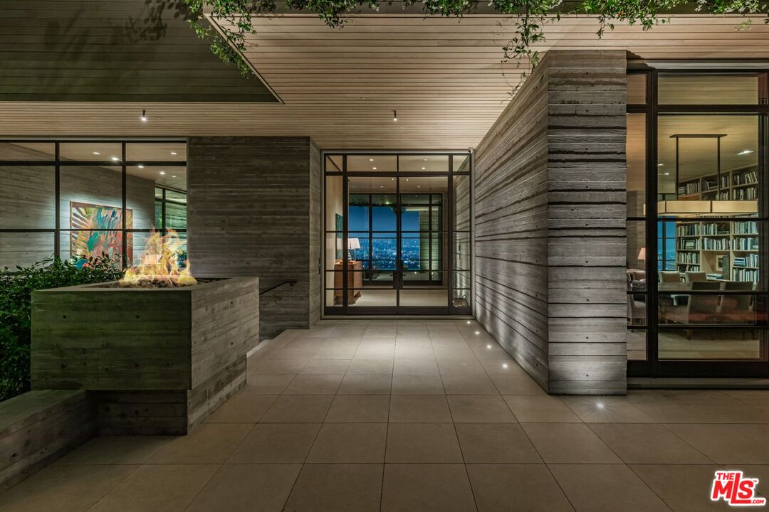 MLS #25595755 image #41