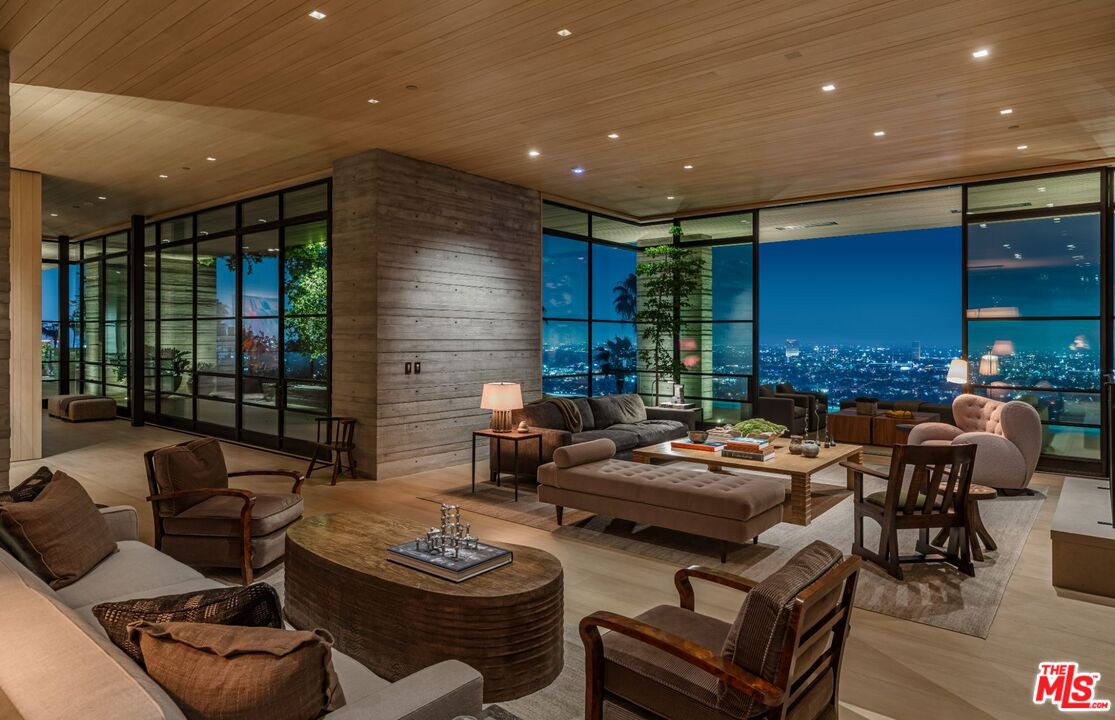 MLS #25595755 image #43