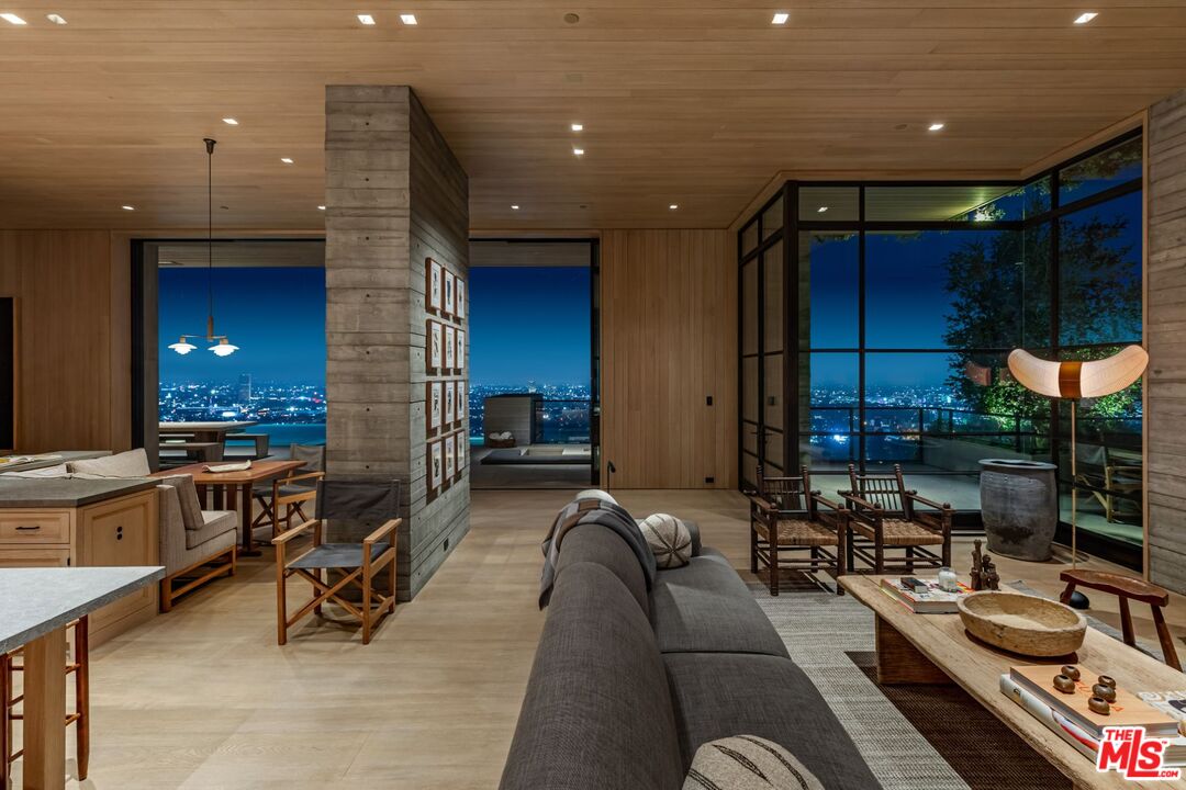 MLS #25595755 image #50