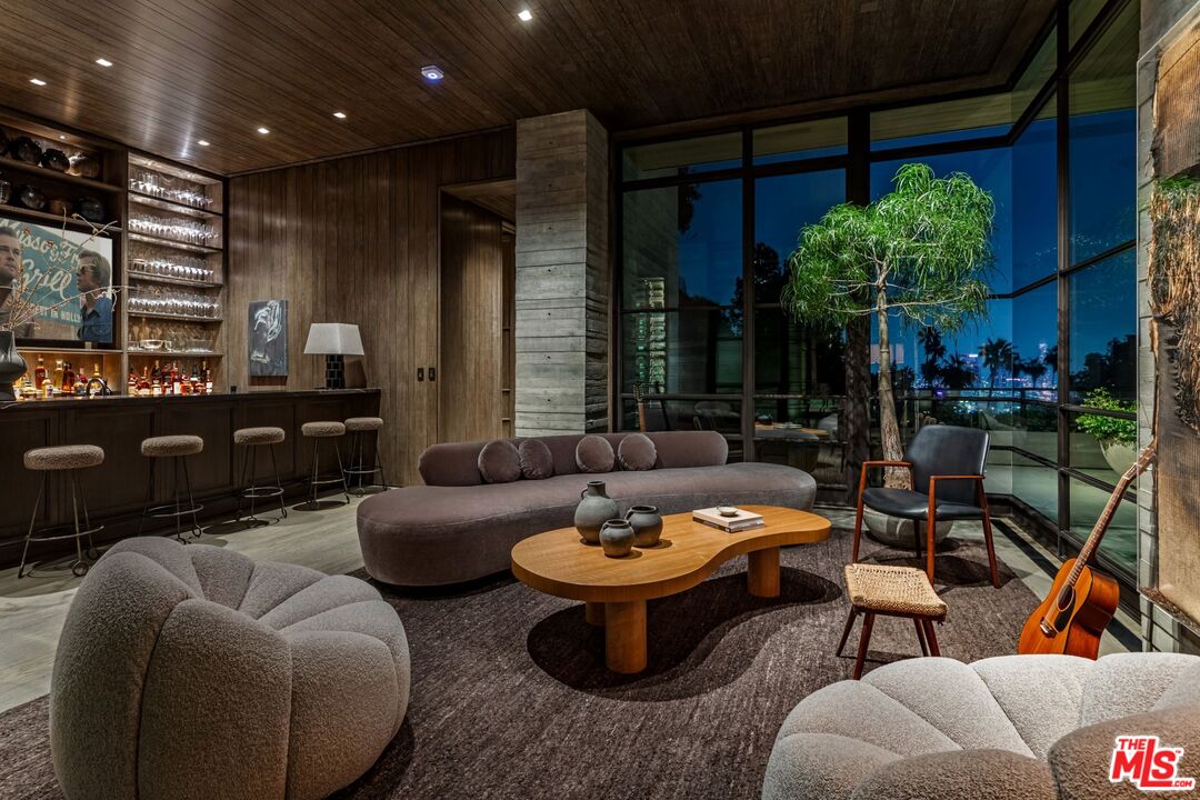 MLS #25595755 image #51