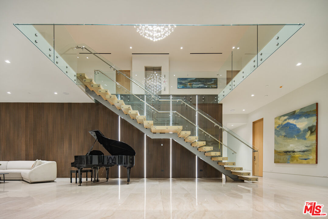 MLS #25595863 image #13