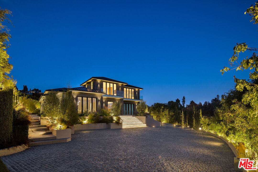 MLS #25595863 image #1