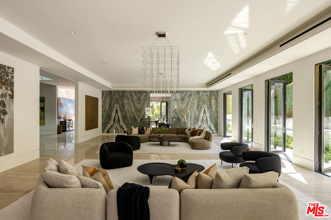 MLS #25595863 image #5