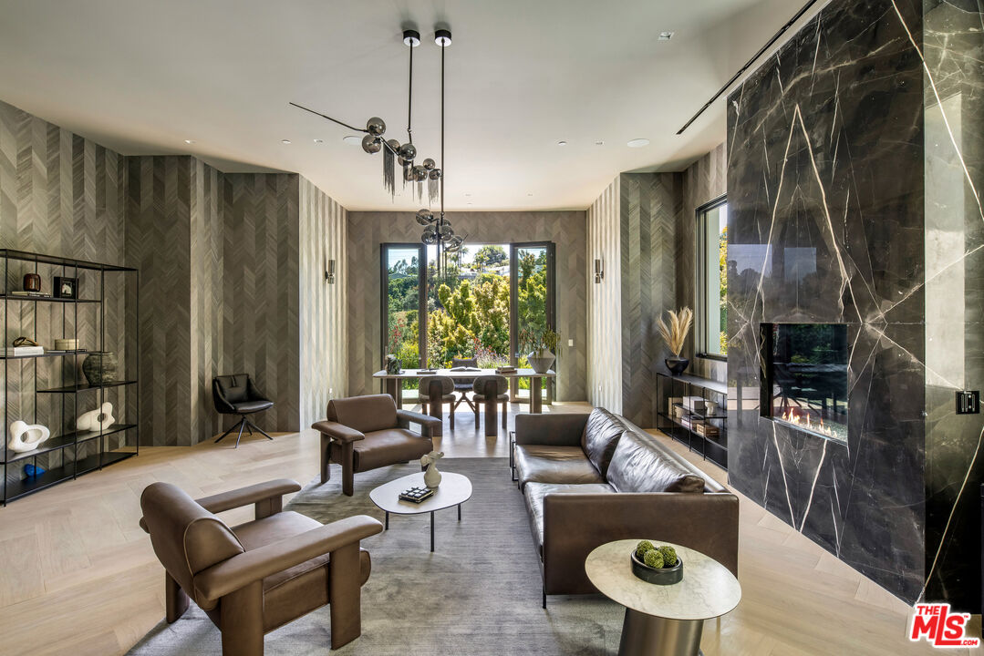 MLS #25595863 image #6