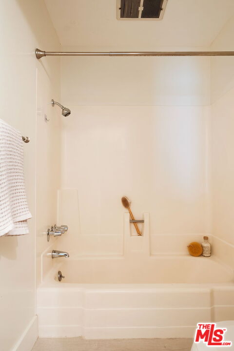 MLS #25595943 image #14