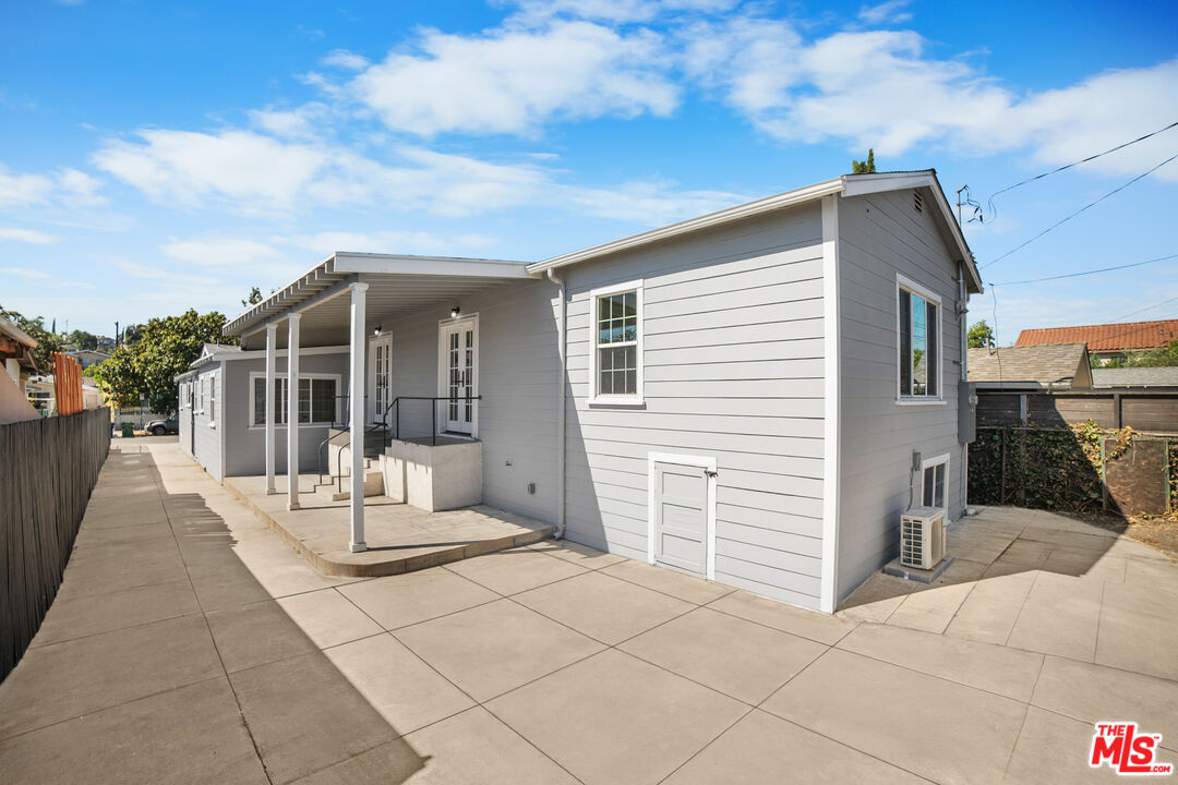 MLS #25595985 image #26