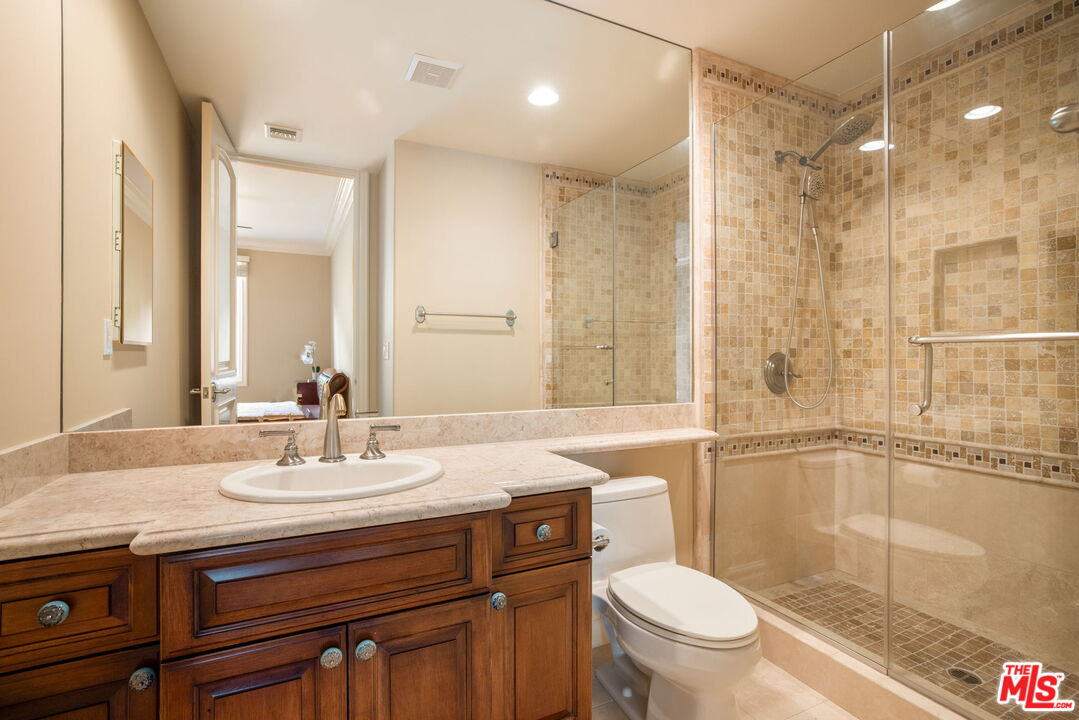 MLS #25596015 image #24