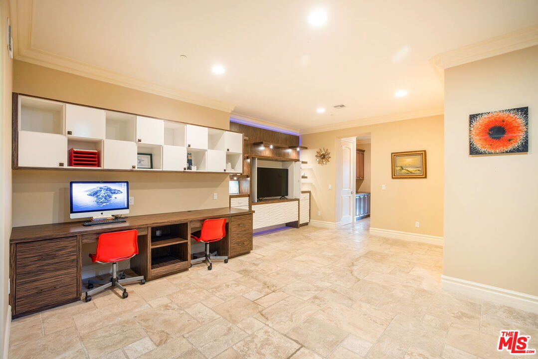 MLS #25596015 image #26