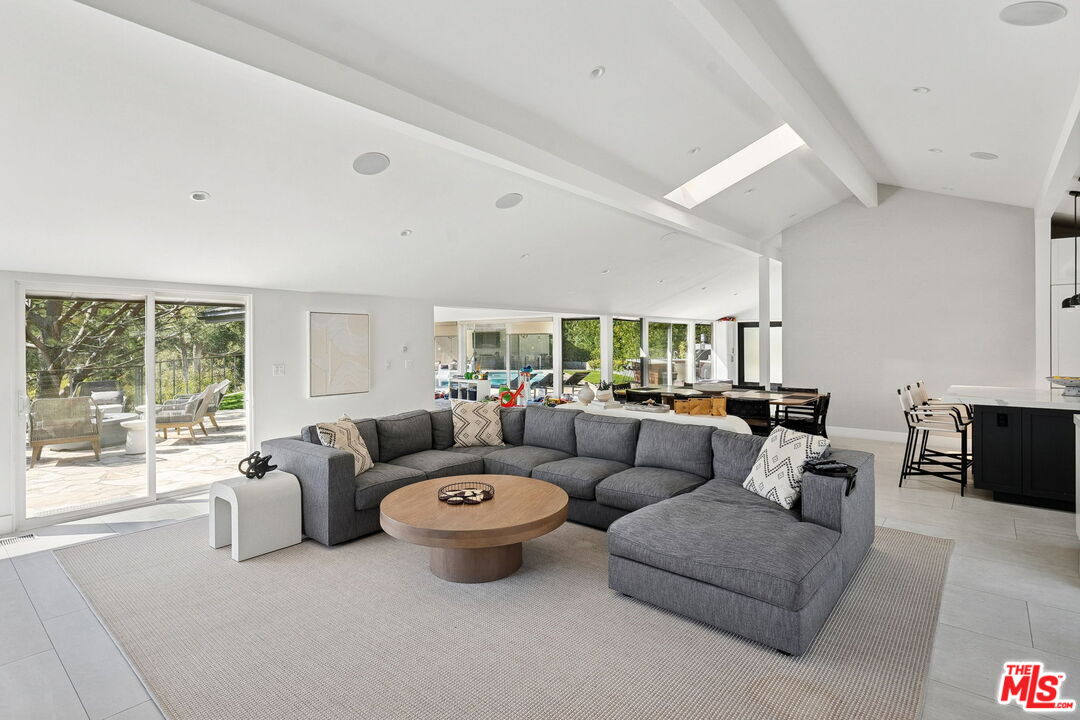 MLS #25596325 image #19