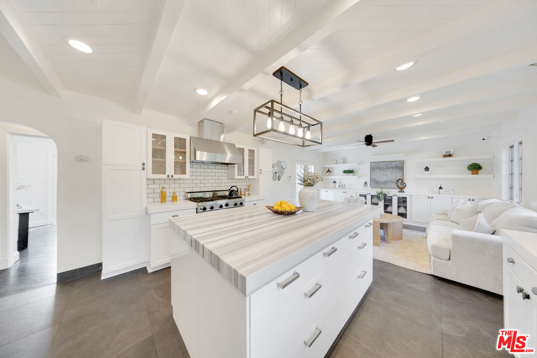 MLS #25596329 image #8