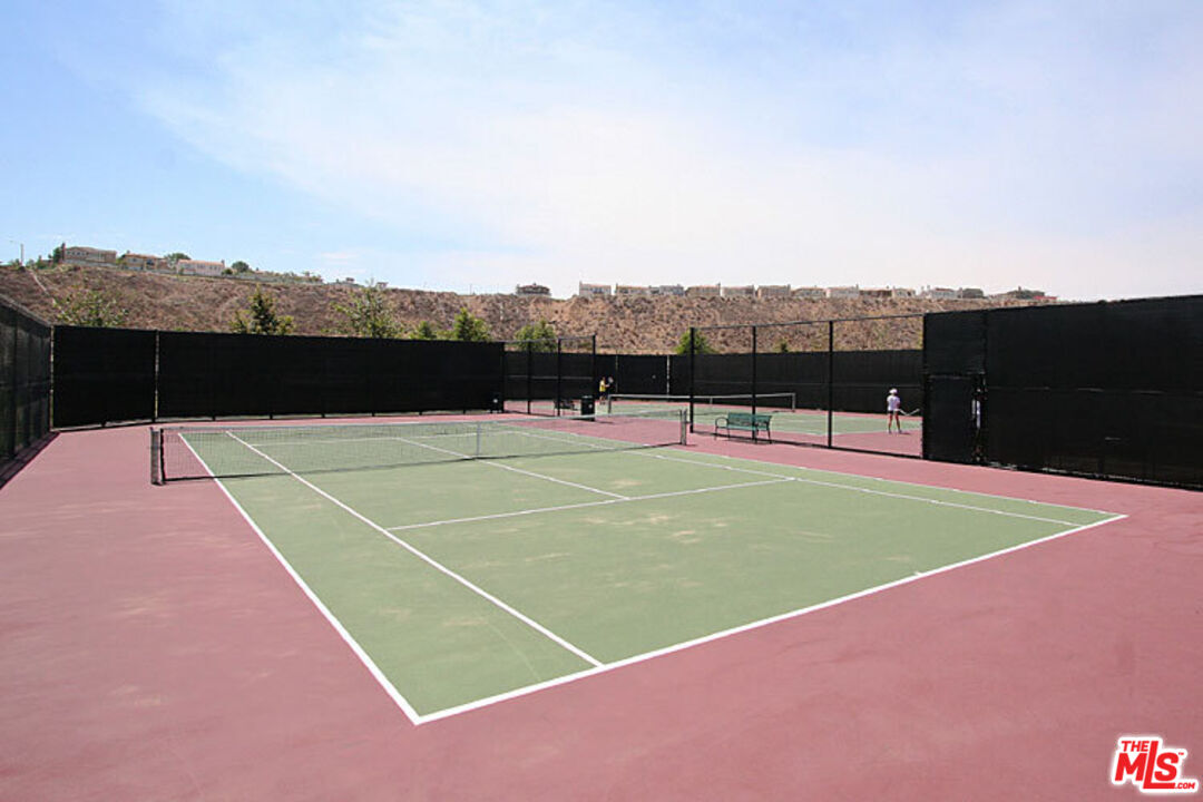 MLS #25596411 image #15