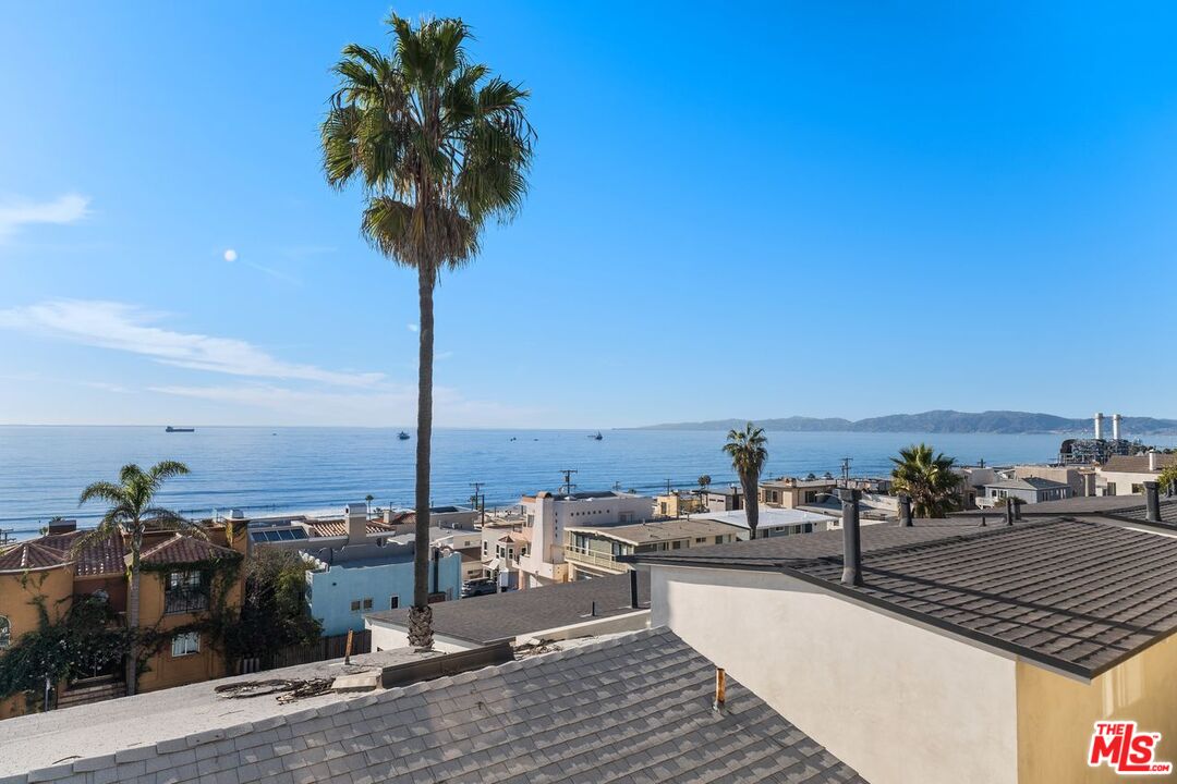 MLS #25596453 image #15