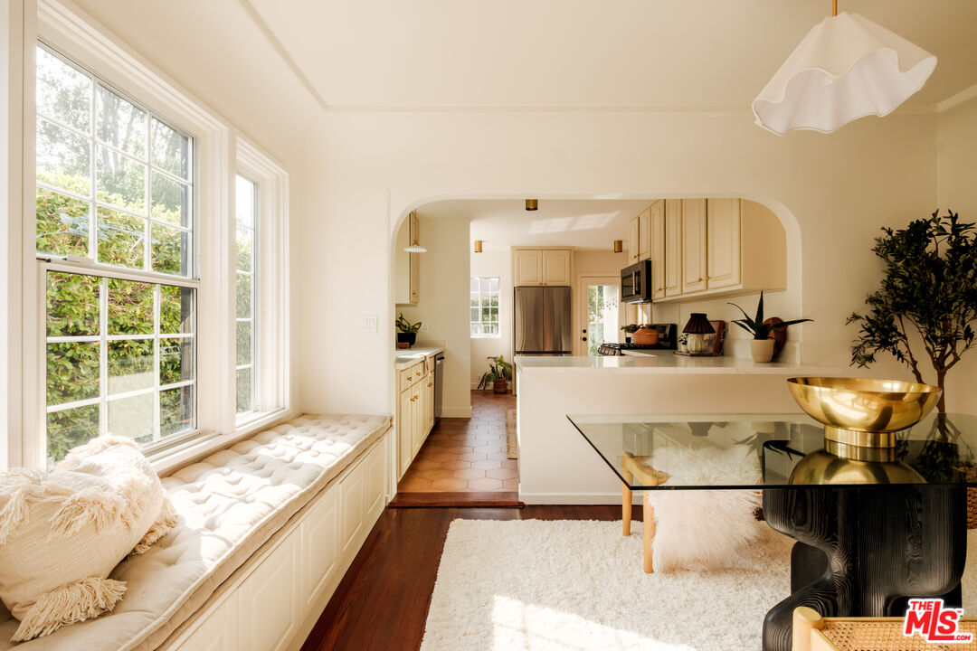 MLS #25596499 image #12