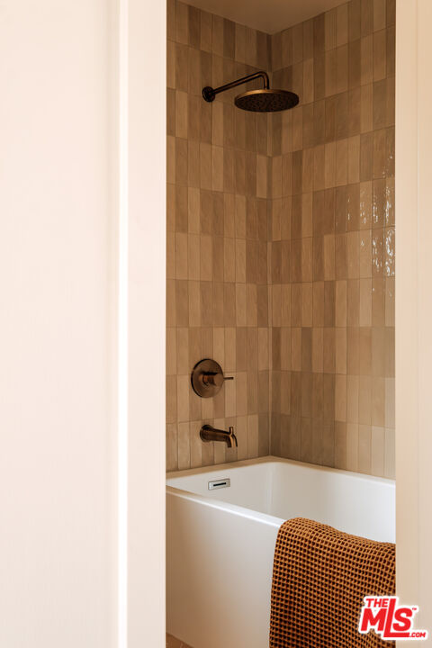 MLS #25596499 image #38