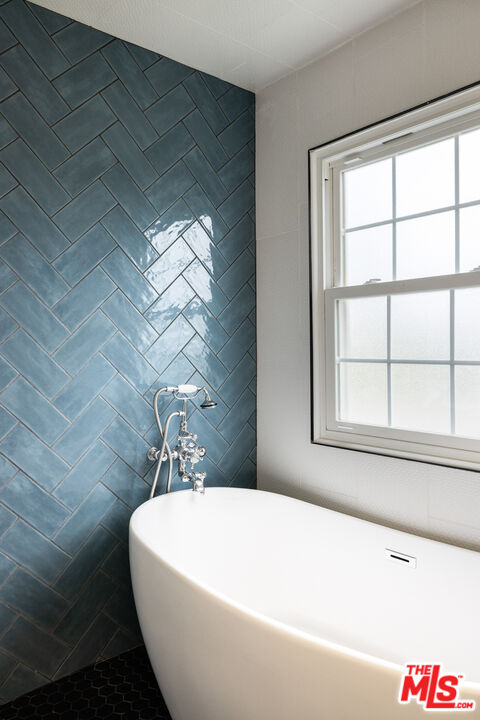 MLS #25596533 image #35