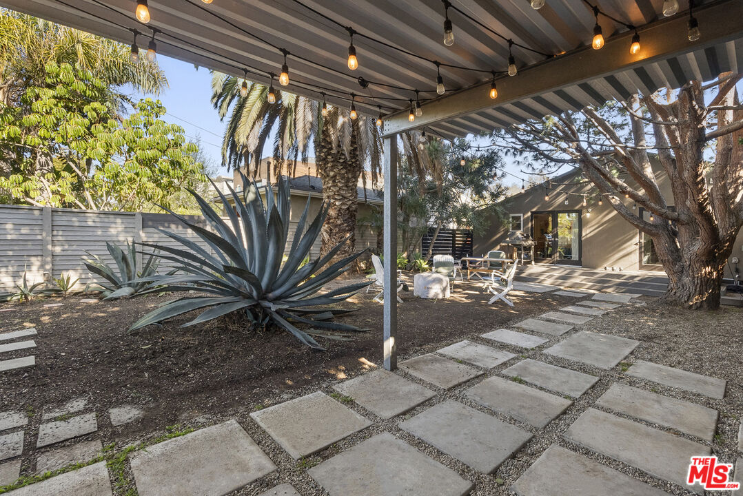 MLS #25596567 image #17