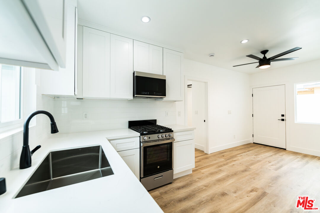 MLS #25596597 image #14