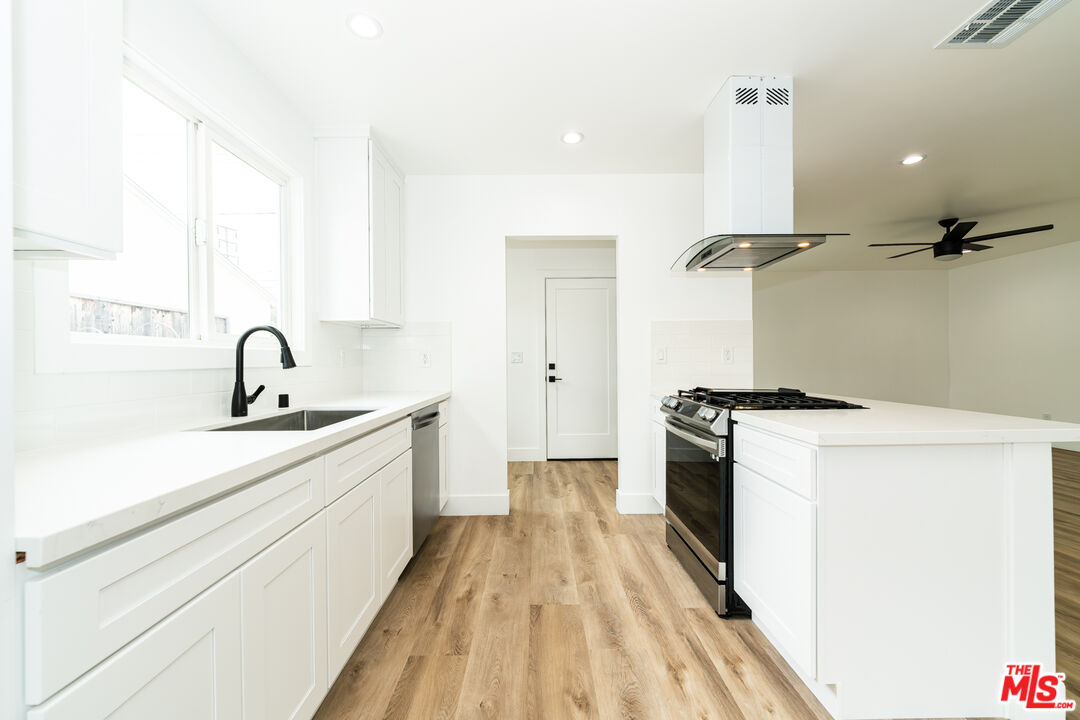 MLS #25596597 image #2