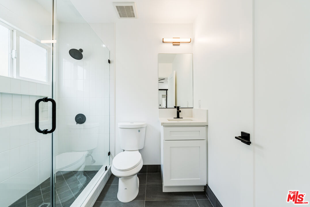 MLS #25596597 image #8