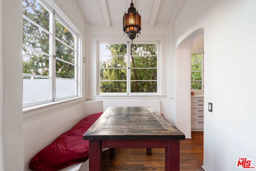 MLS #25596931 image #11