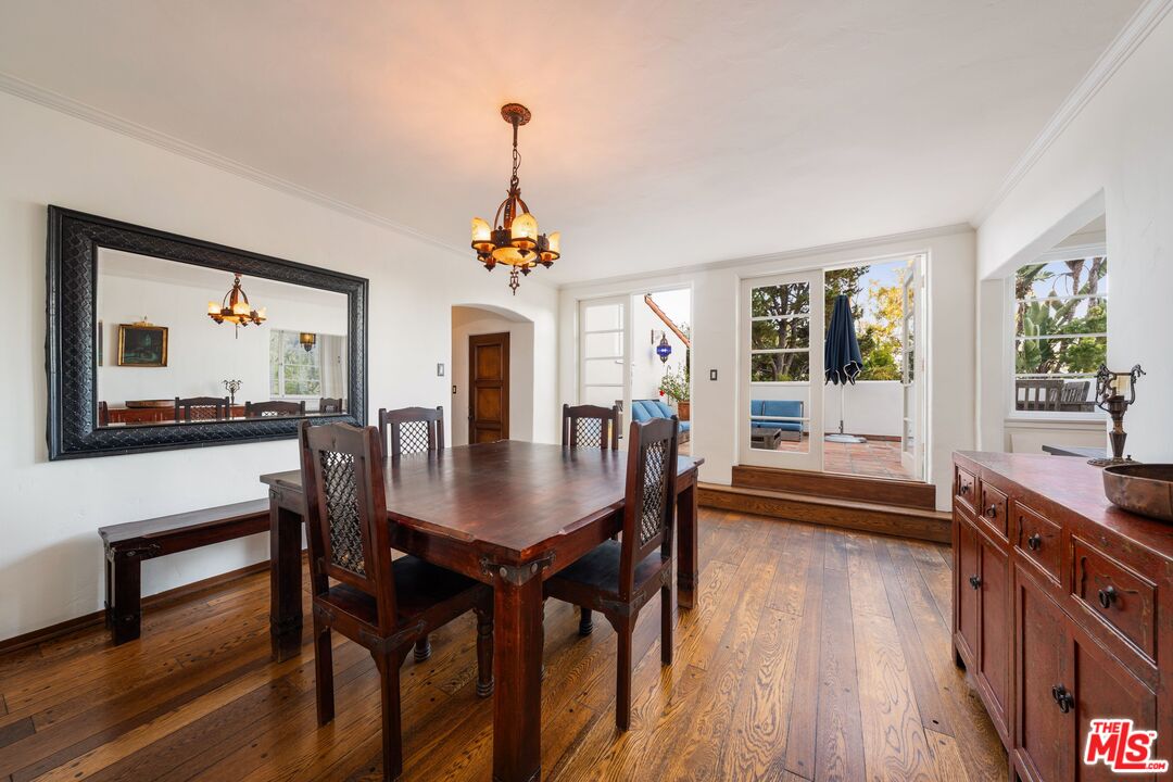 MLS #25596931 image #8