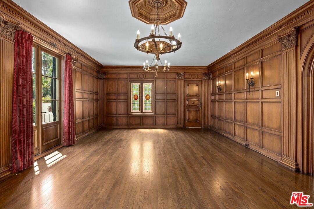 MLS #25596951 image #10