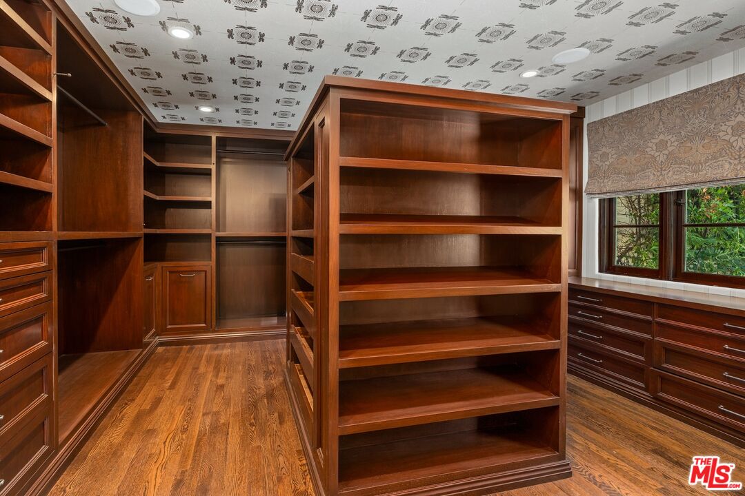 MLS #25596951 image #28