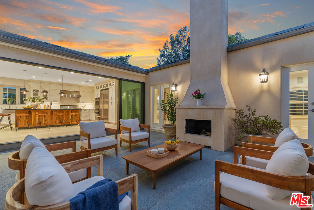 MLS #25597011 image #2