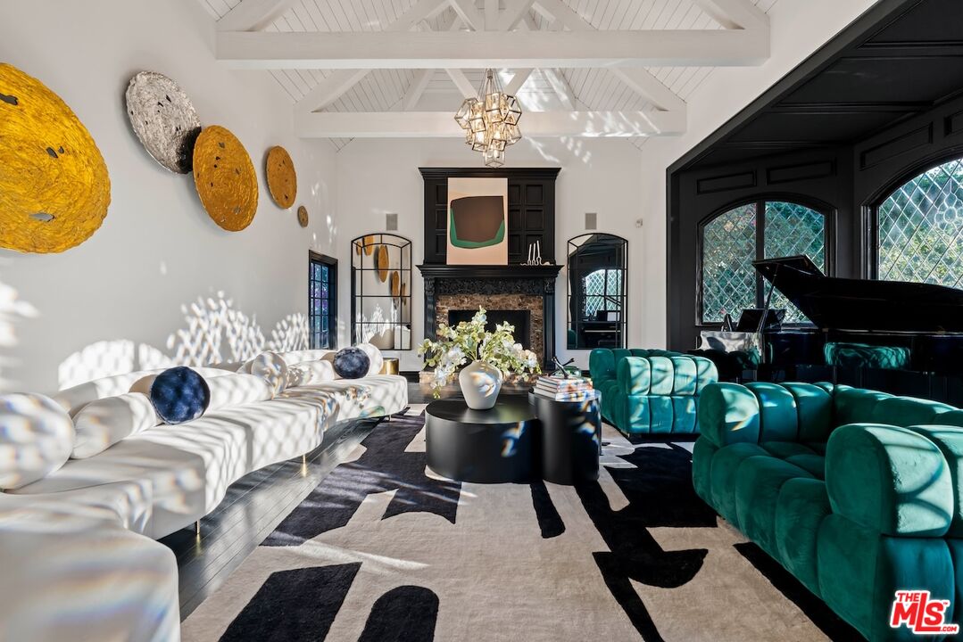 MLS #25597073 image #9