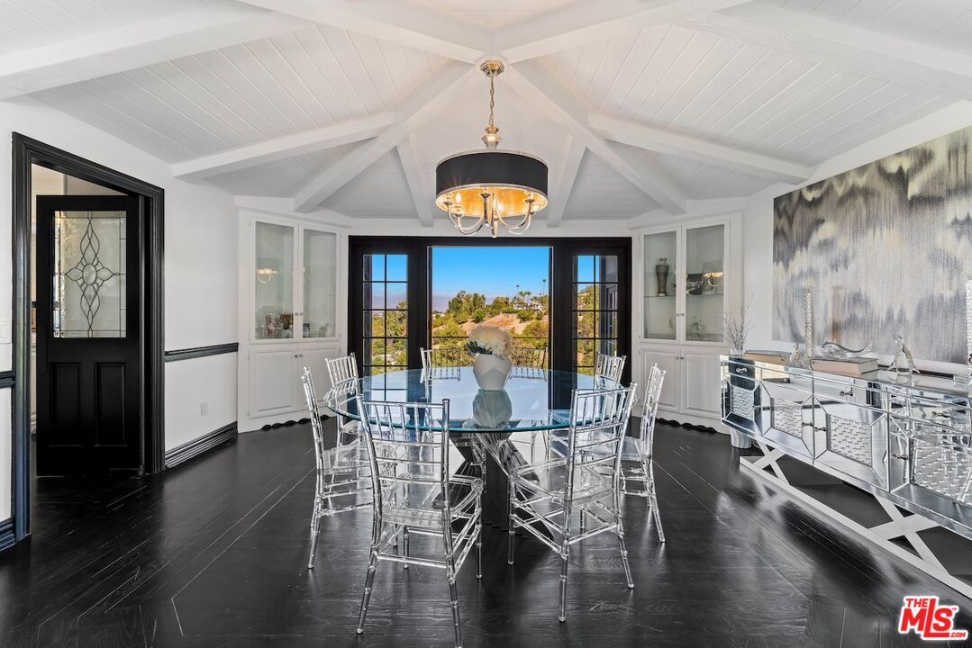 MLS #25597073 image #20