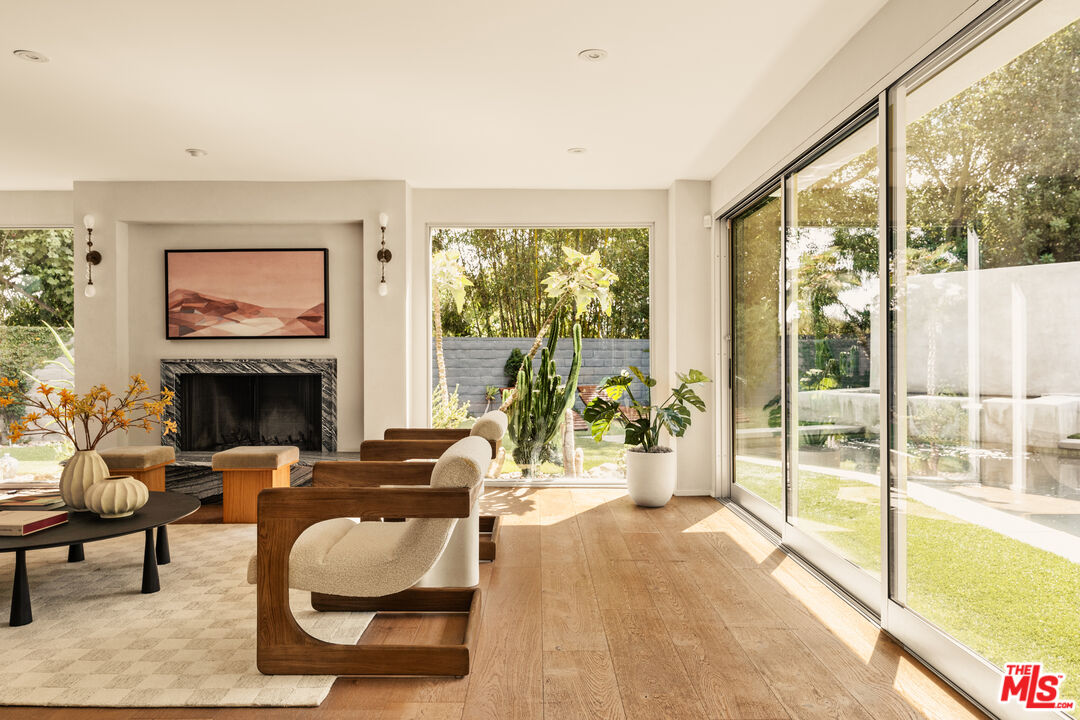 MLS #25597395 image #19