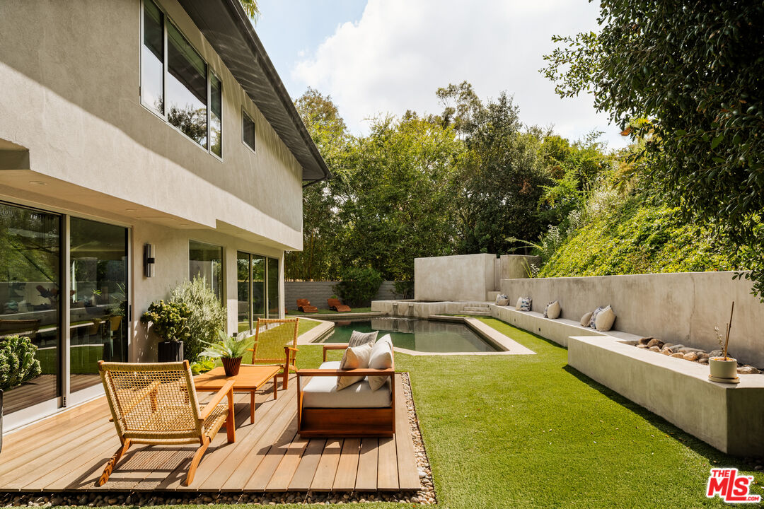 MLS #25597395 image #30