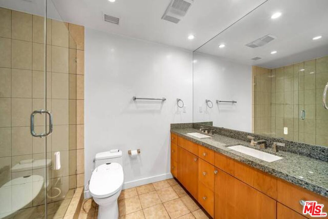 MLS #25597429 image #25